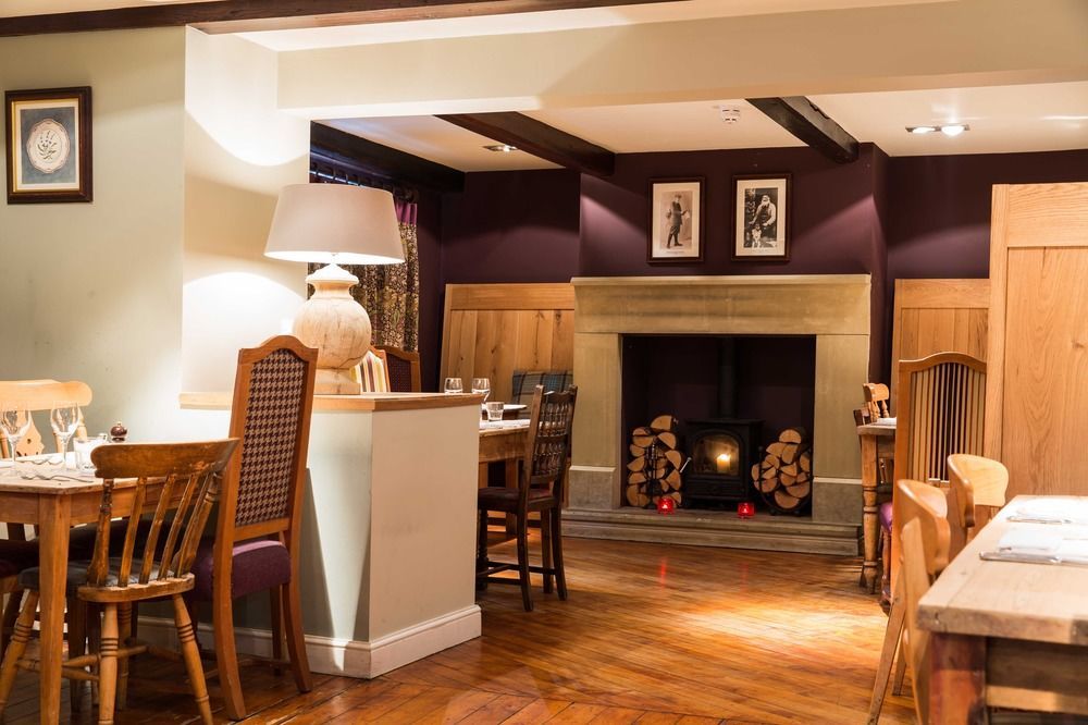 The Lister Arms Hotel Malham Bagian luar foto