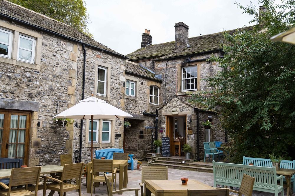 The Lister Arms Hotel Malham Bagian luar foto